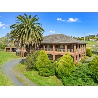 Wandin North红砖双砖独立house